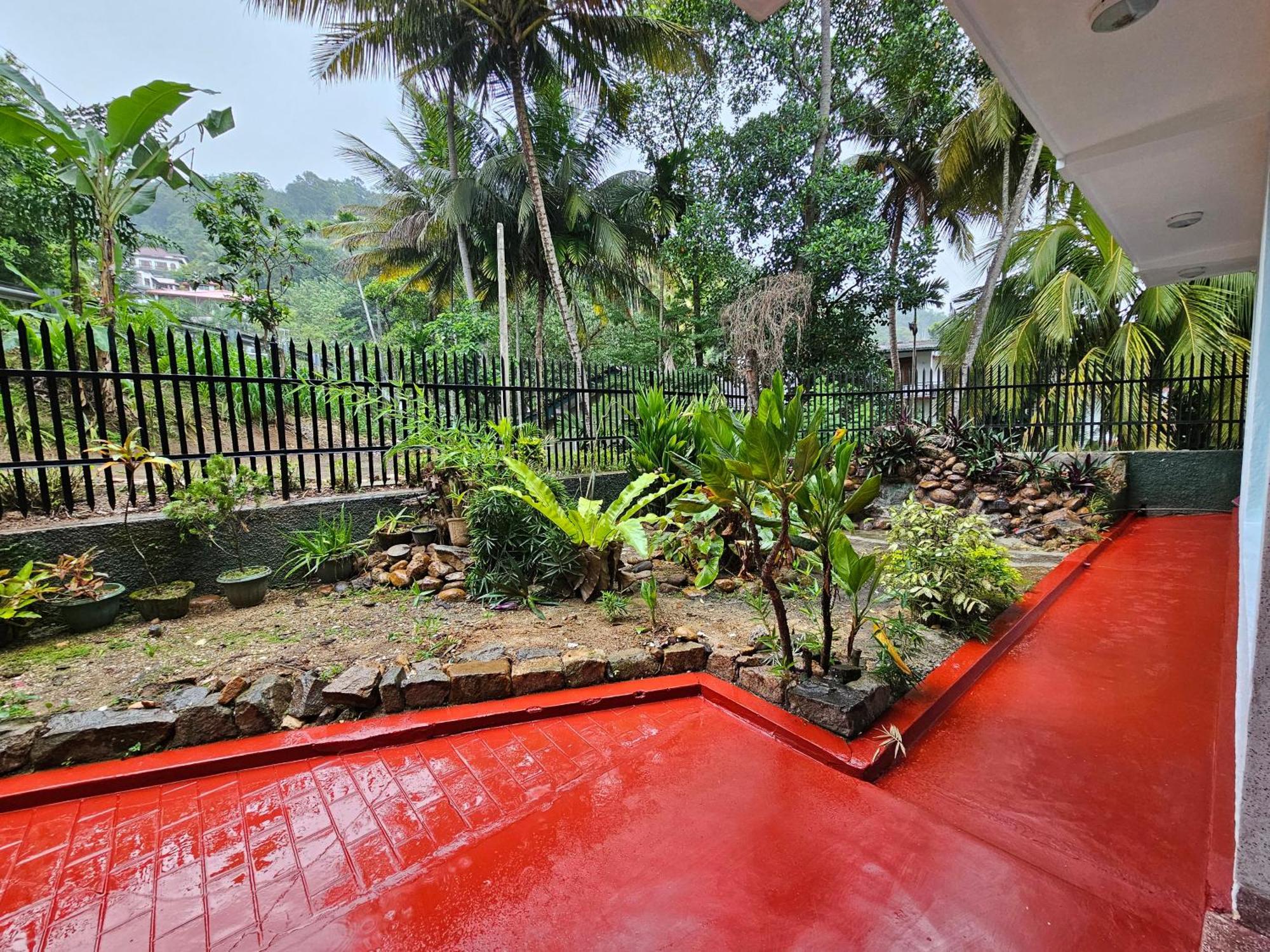 The Lodge كاندي المظهر الخارجي الصورة