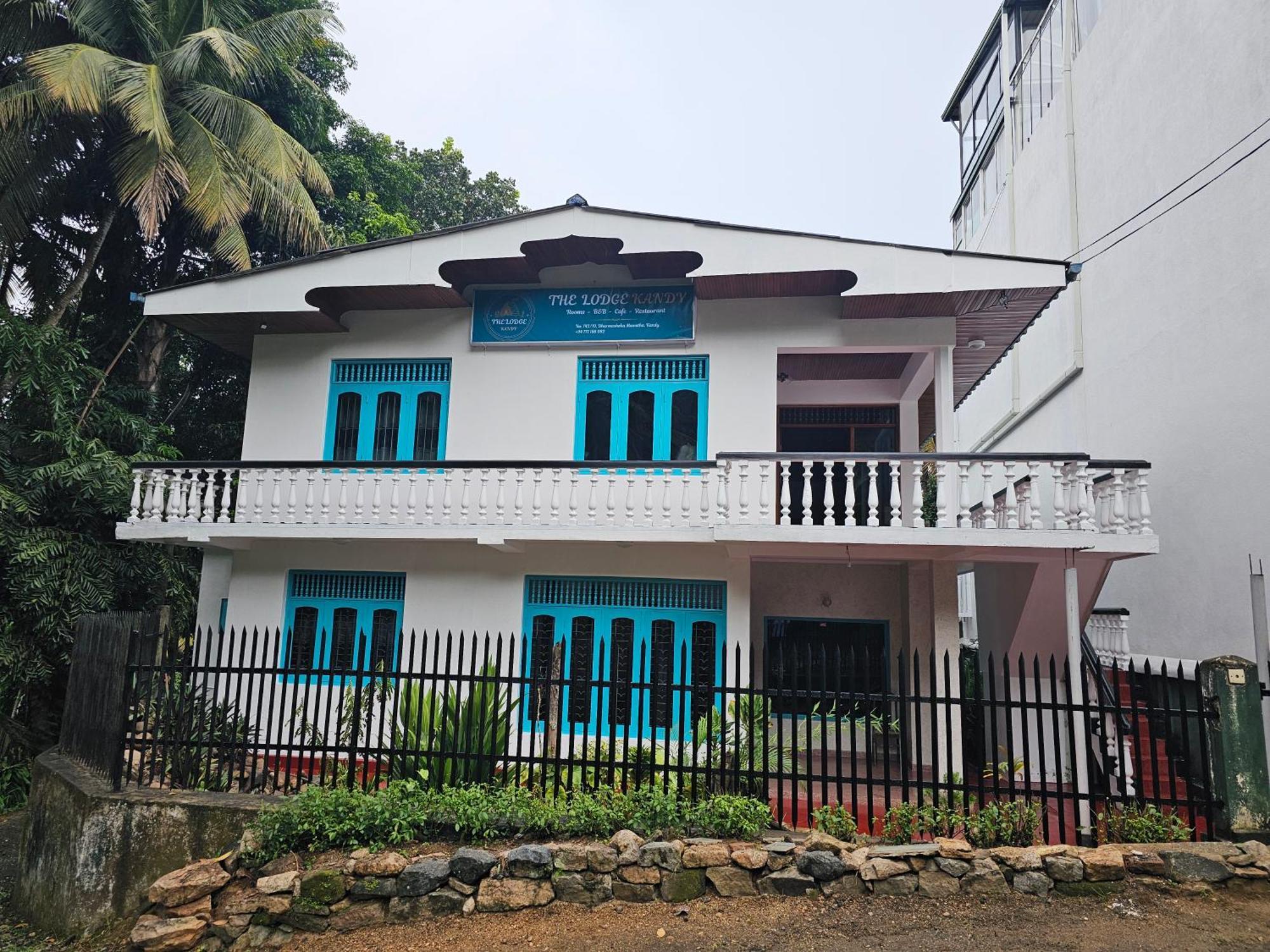 The Lodge كاندي المظهر الخارجي الصورة