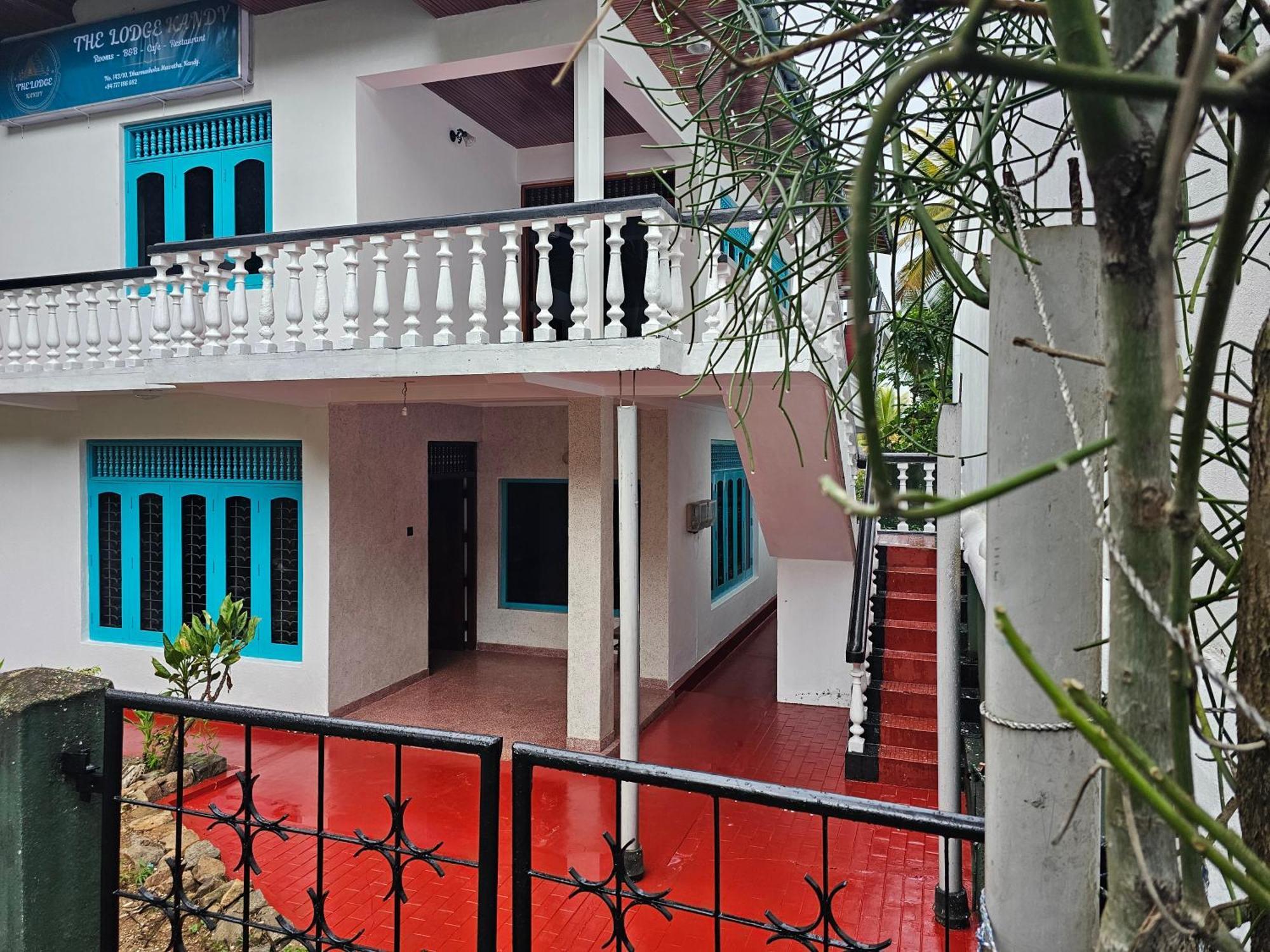 The Lodge كاندي المظهر الخارجي الصورة
